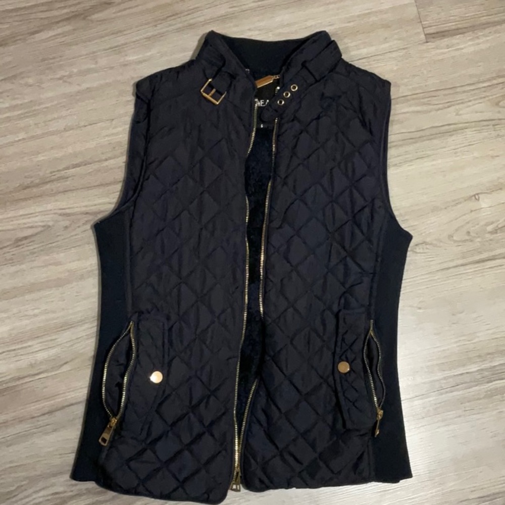 Navy blue/ rose gold vest